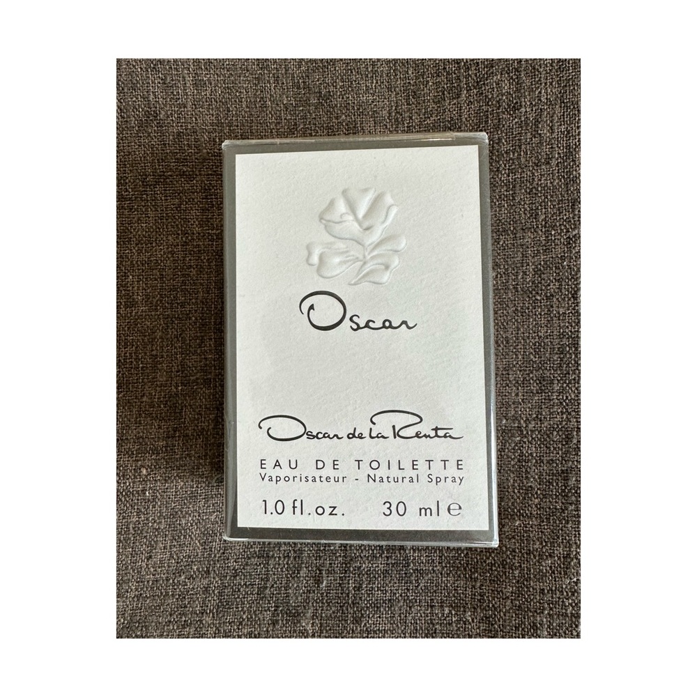 Oscar de la Renta “Oscar” fragrance